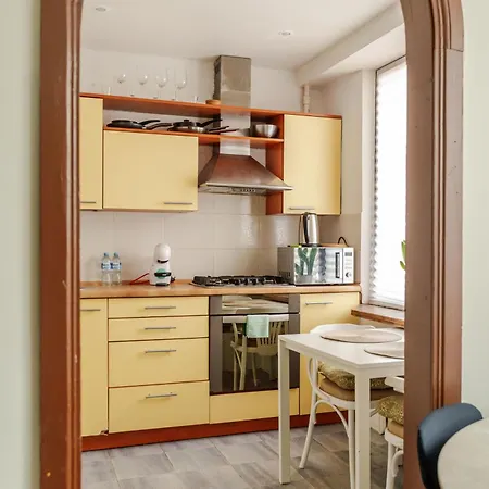 Cosy 2 Bed Flat In Naujamiestis 维尔纽斯