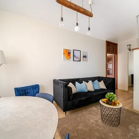 Cosy 2 Bed Flat In Naujamiestis Vilnius