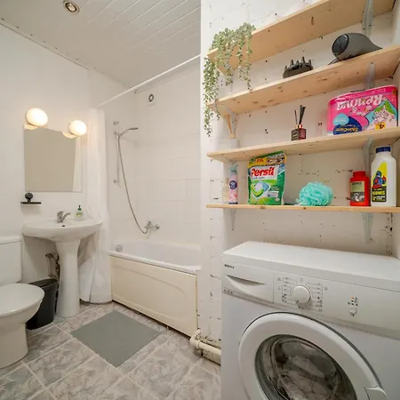 Cosy 2 Bed Flat In Naujamiestis