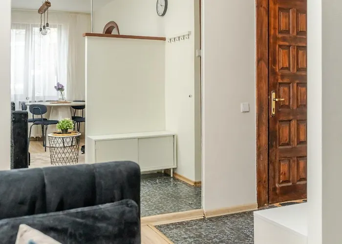 Cosy 2 Bed Flat In Naujamiestis