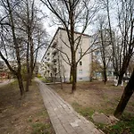 Cosy 2 Bed Flat In Naujamiestis アパート ヴィリニュス