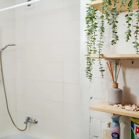 Cosy 2 Bed Flat In Naujamiestis Apartament *
